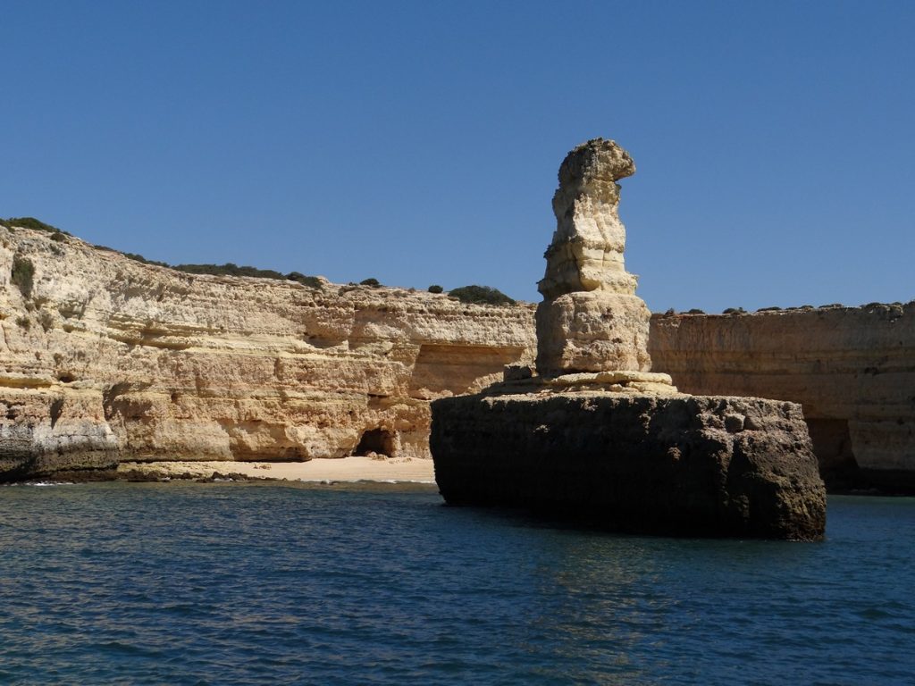 Read more about the article Caves Coves Caches